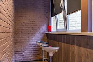 Апартаменты Luxury Upscale Apartments On Maydan Киев Двухместный номер Делюкс с 1 кроватью и балконом-31